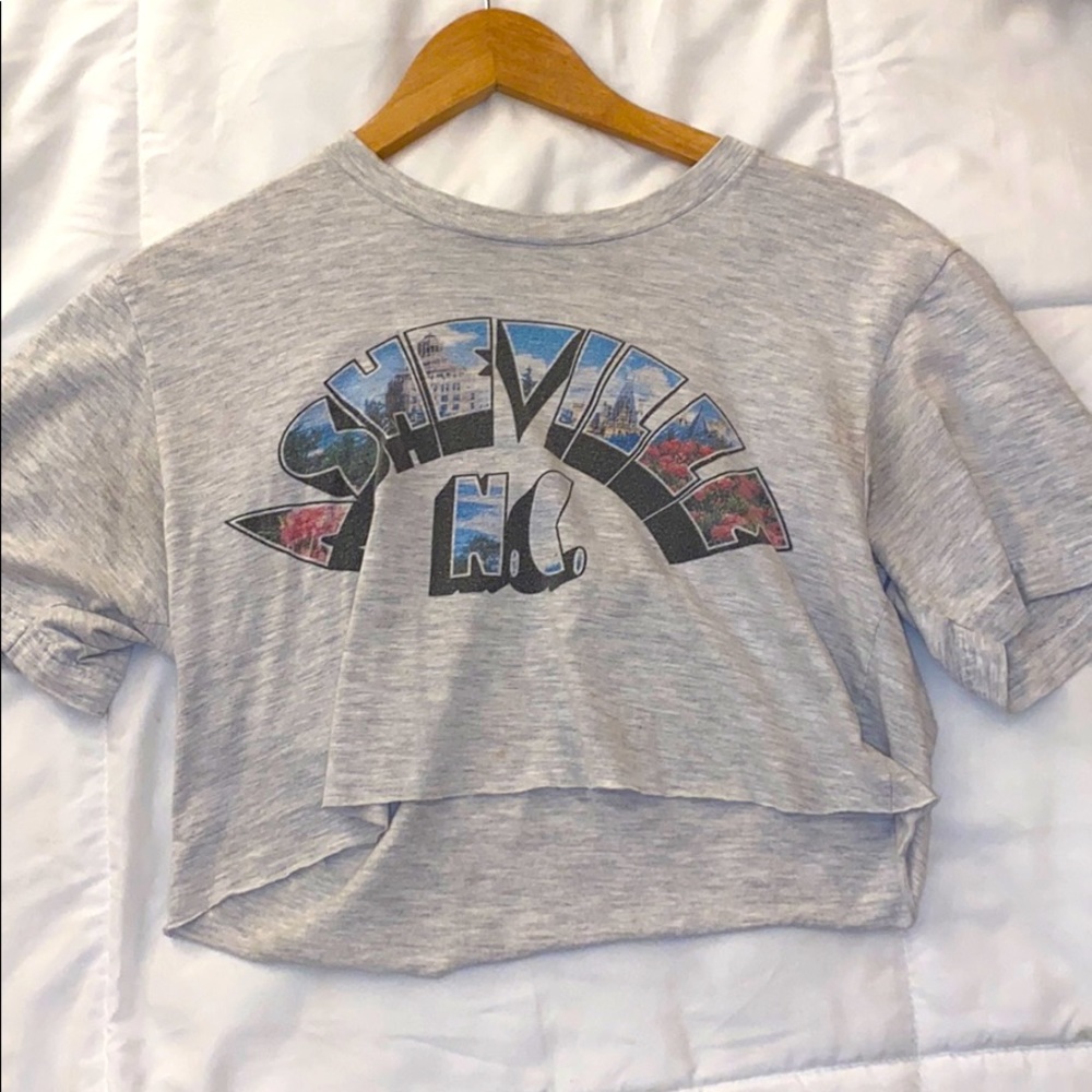 Cropped T